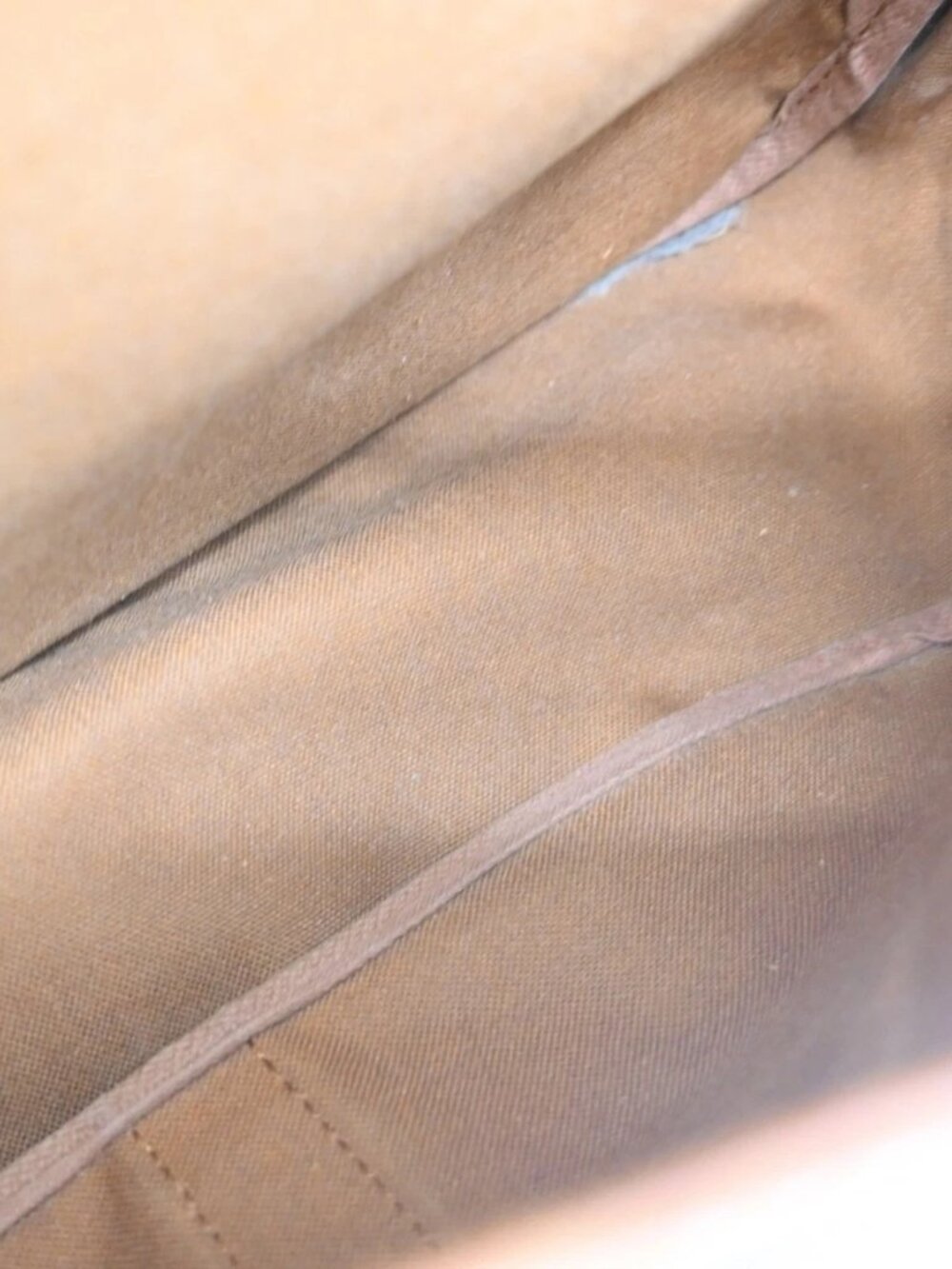LOUIS VUITTON SAUMUR 35 MESSENGER SHOULDER BAG - Picture 12 of 16